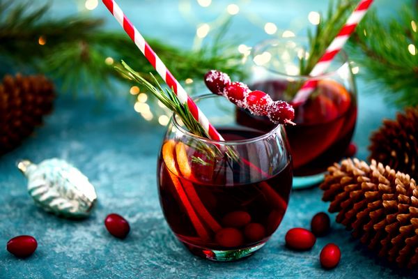 Watch: Shake Up Christmas Cocktails with a Professional Mixologist