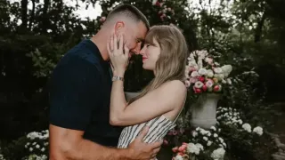 Taylor Swift and Travis Kelce Announce Engagement