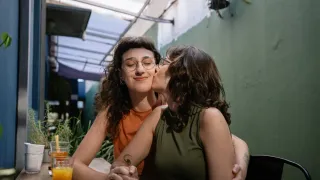 Gen Z Redefines Romance: Quiet Dumping, "Date Them Till You Hate Them," and Monkey-Barring Lead Dating Trends