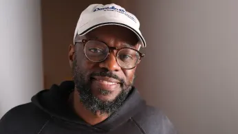 Can AI Ever Be Funny? Some Comedians Embrace AI Tools but They're Still Running the Show